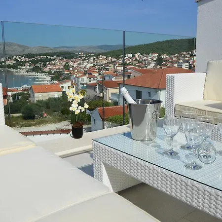 Villa Leona Trogir