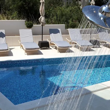 Villa Leona