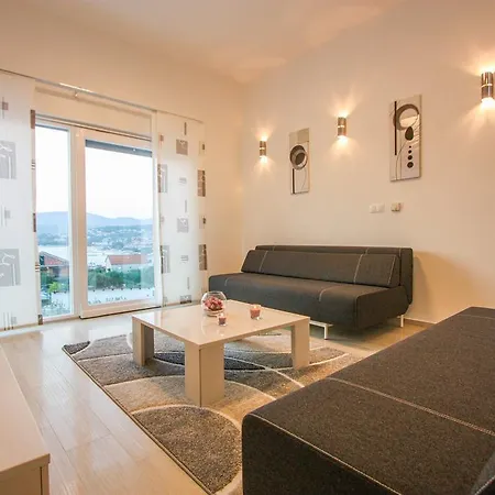 Villa Leona *