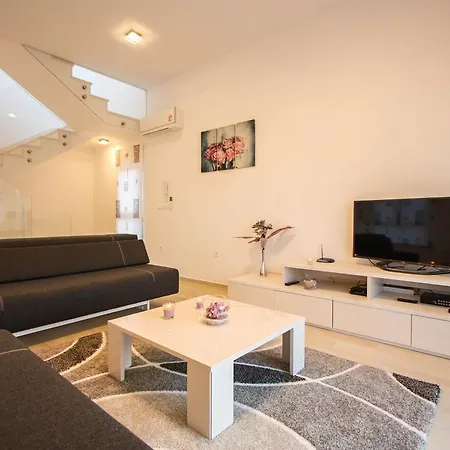 Villa Leona