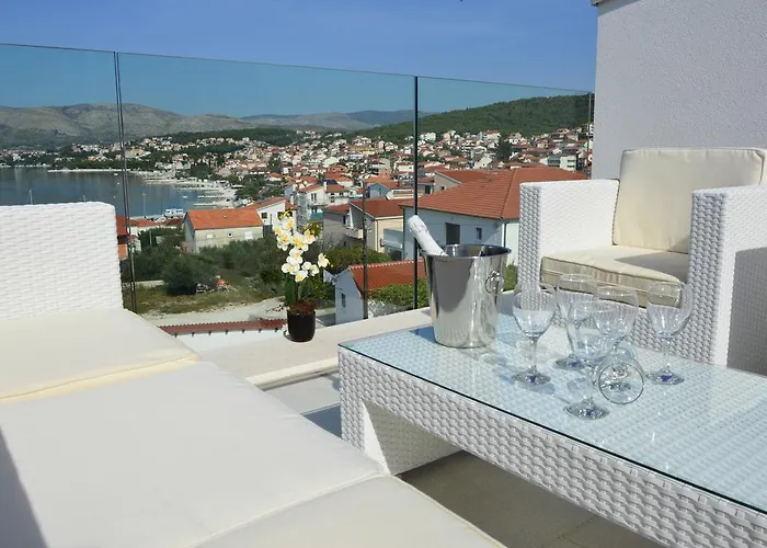 Villa Leona Trogir