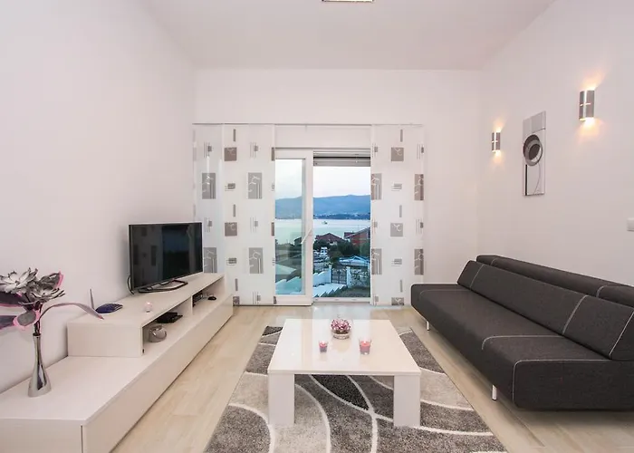 Leona Villa Trogir